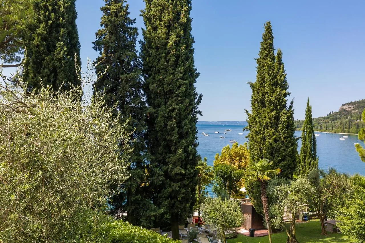 Villa Fasanella: Cottage Sulla Spiaggia 加尔达 0*,  意大利