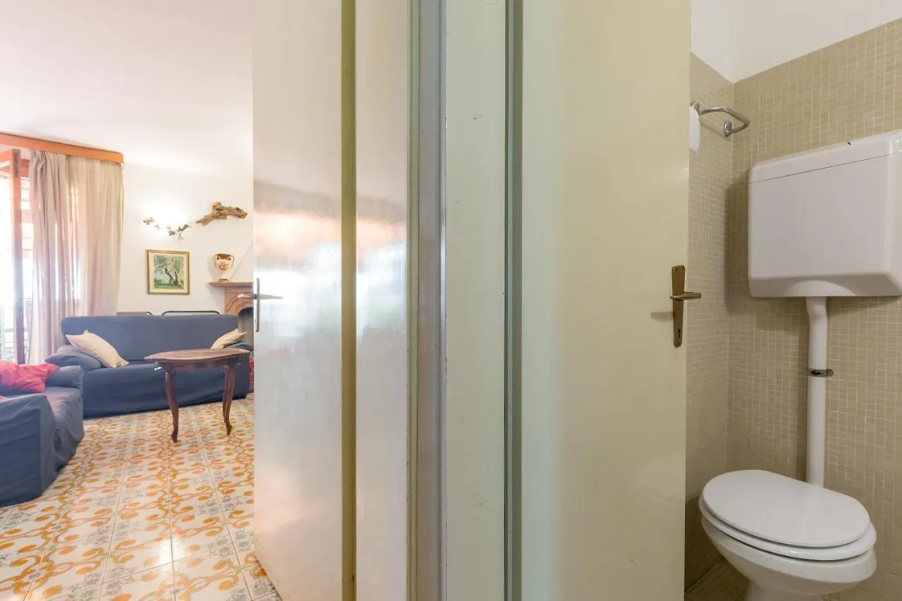 度假居 Villa Fasanella: Cottage Sulla Spiaggia 加尔达