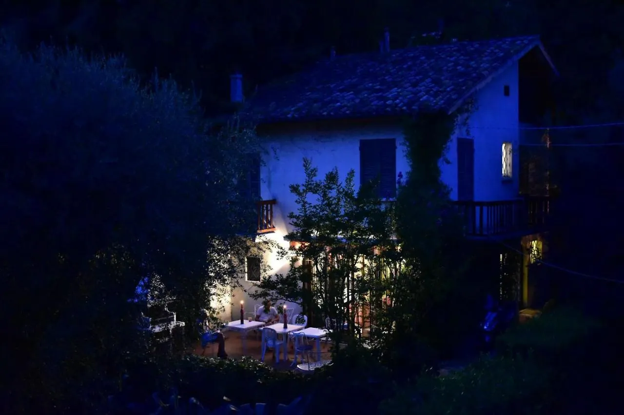 Villa Fasanella: Cottage Sulla Spiaggia 加尔达 0*,  意大利