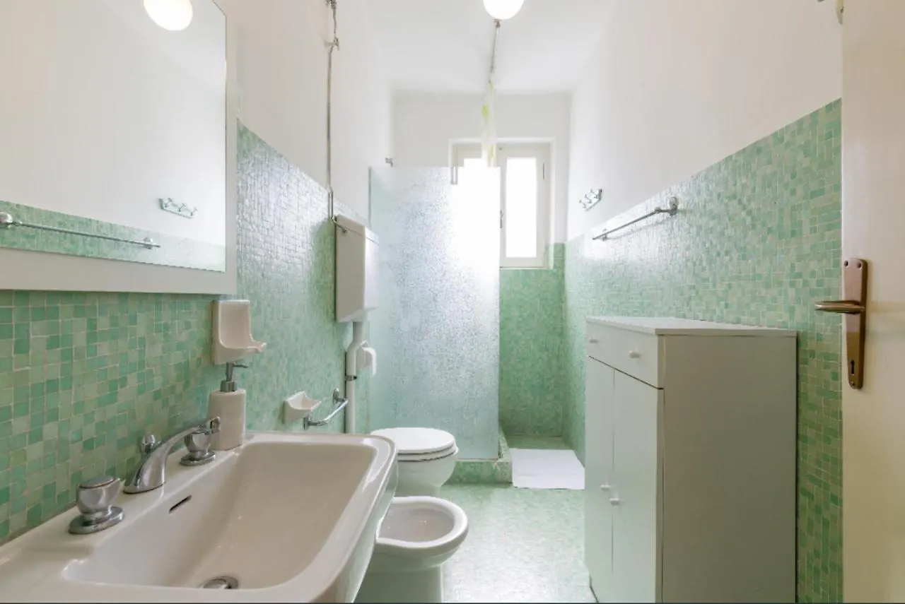 度假居 Villa Fasanella: Cottage Sulla Spiaggia 加尔达 意大利