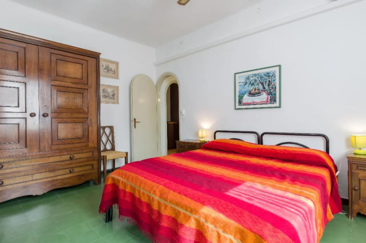 度假居 Villa Fasanella: Cottage Sulla Spiaggia 加尔达